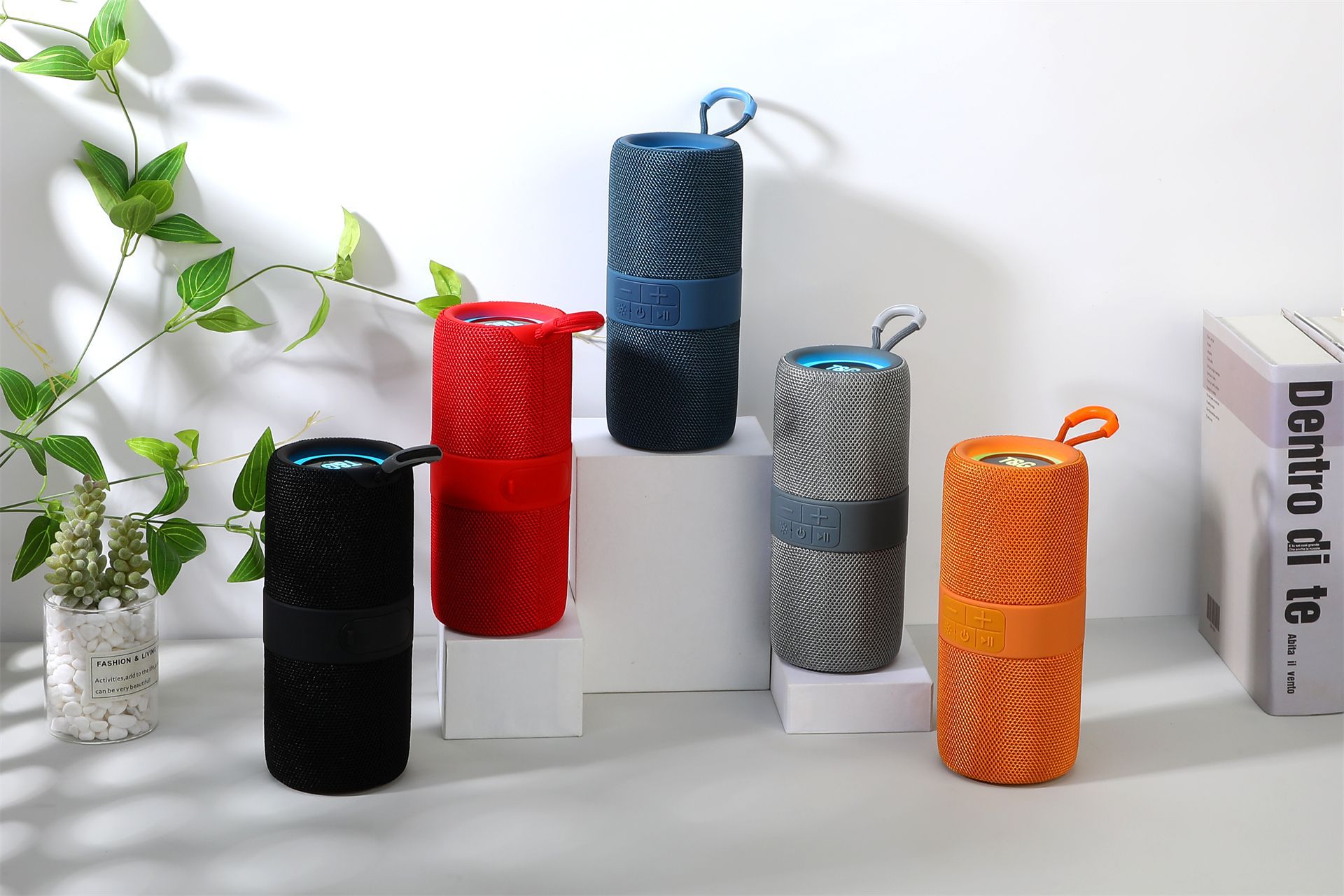 TG671 Bluetooth Speaker Portable TWS Wireless Subwoofer Dual Bass FM Radio AUX TF USB Outdoor Running Climbing Music Loudspeaker. 