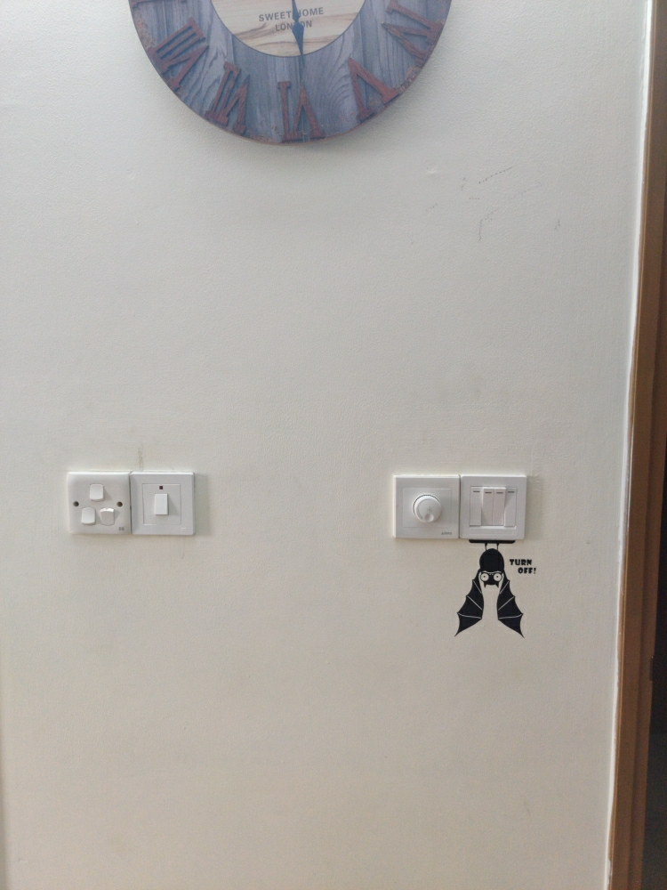 Hanging Bat Vinyl Wall Sticker Wall Décor Vinyl Decal Sticker For Wall - SS203 - DDecorator. 