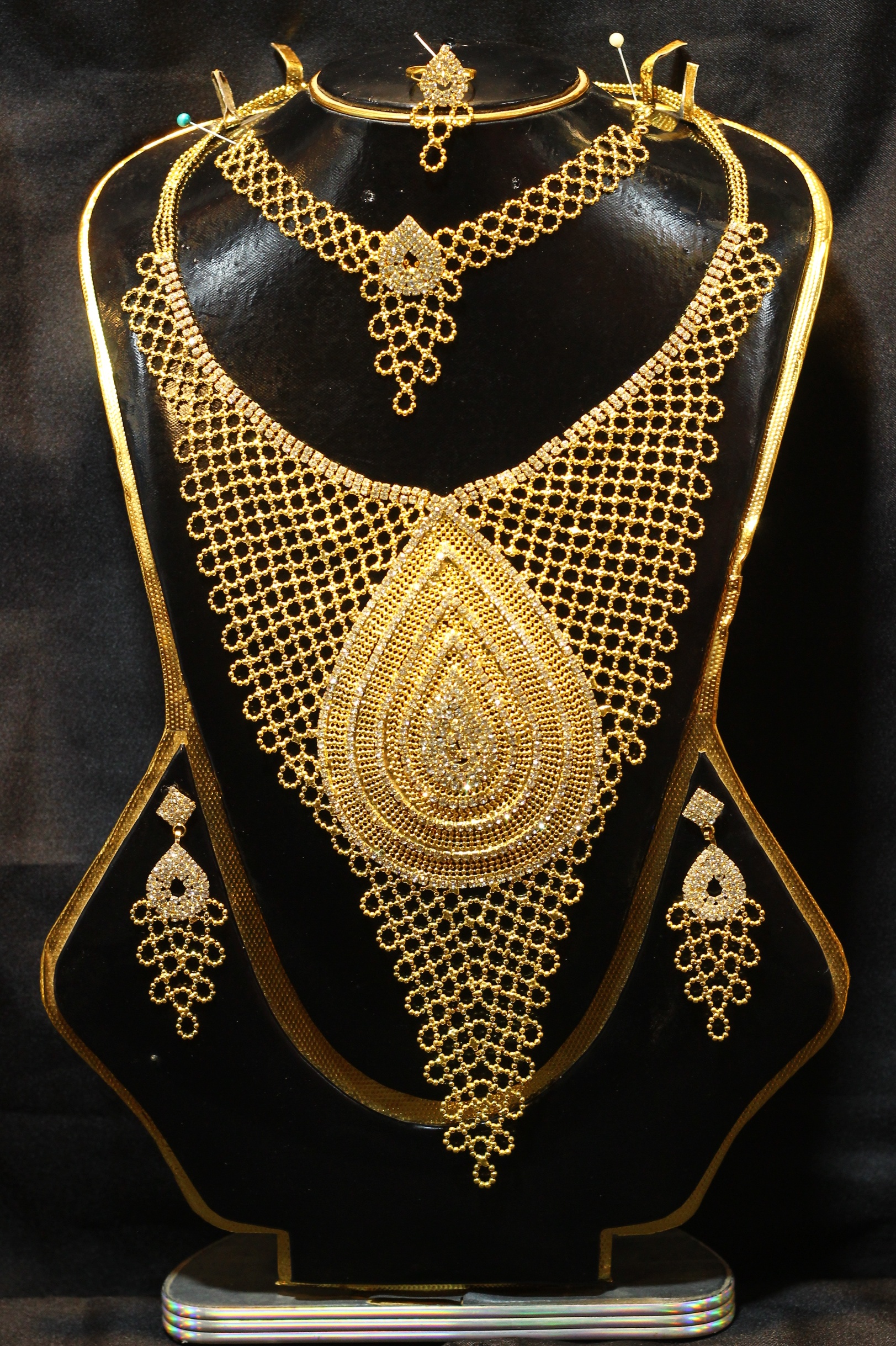 Gold Plated Saari Mala Sitahar Necklace 