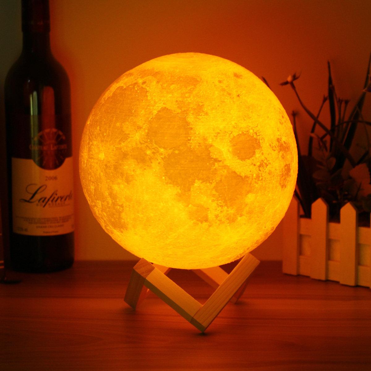 3D Moon Lamp 16 Colors Remote & Touch - 15 cm. 