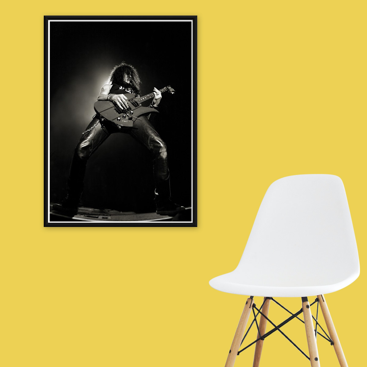 Slash Poster WIth Wall Frame