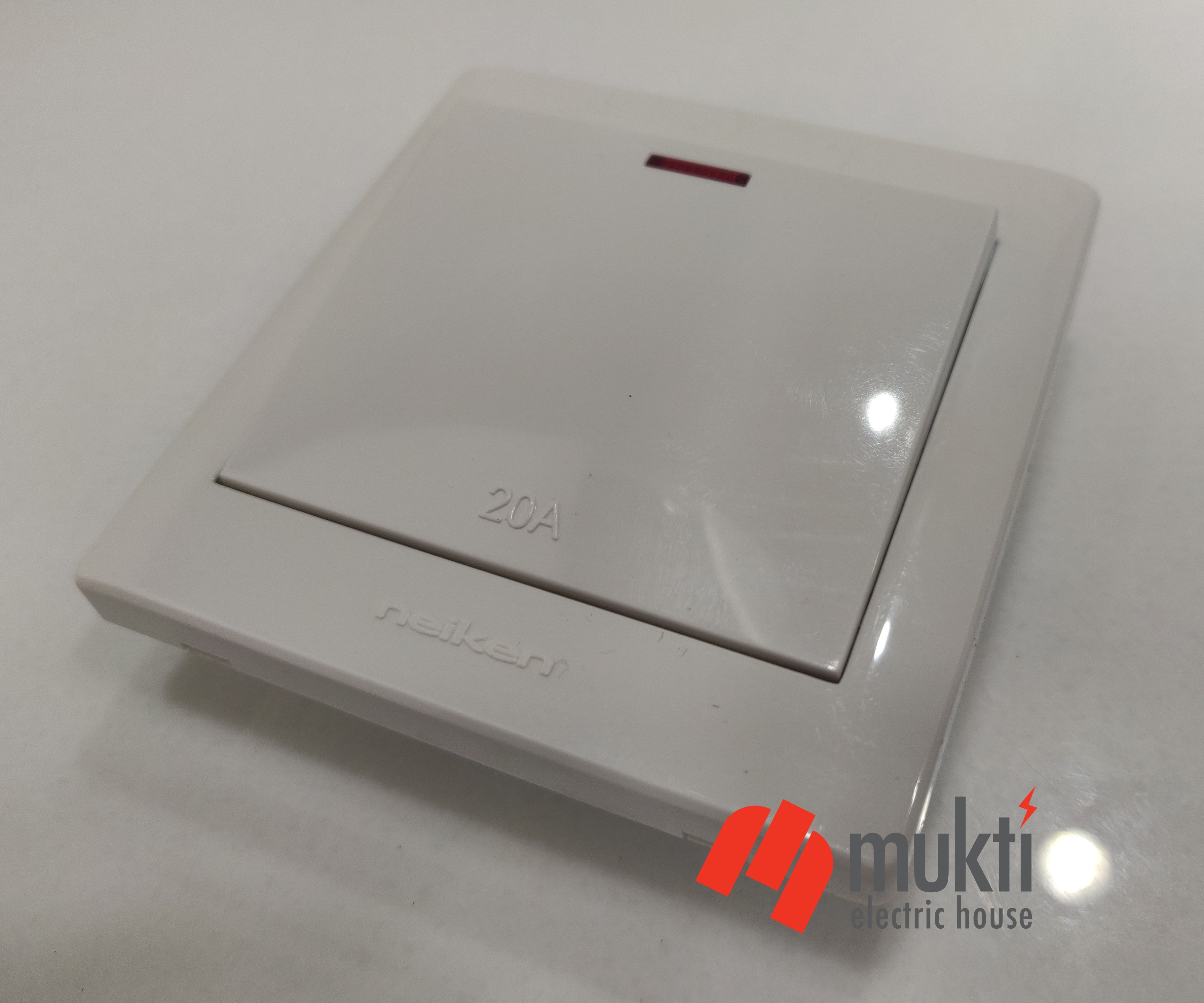 neiken Made in Malaysia DP 20A Socket with Switch Geyser Water Heater. 