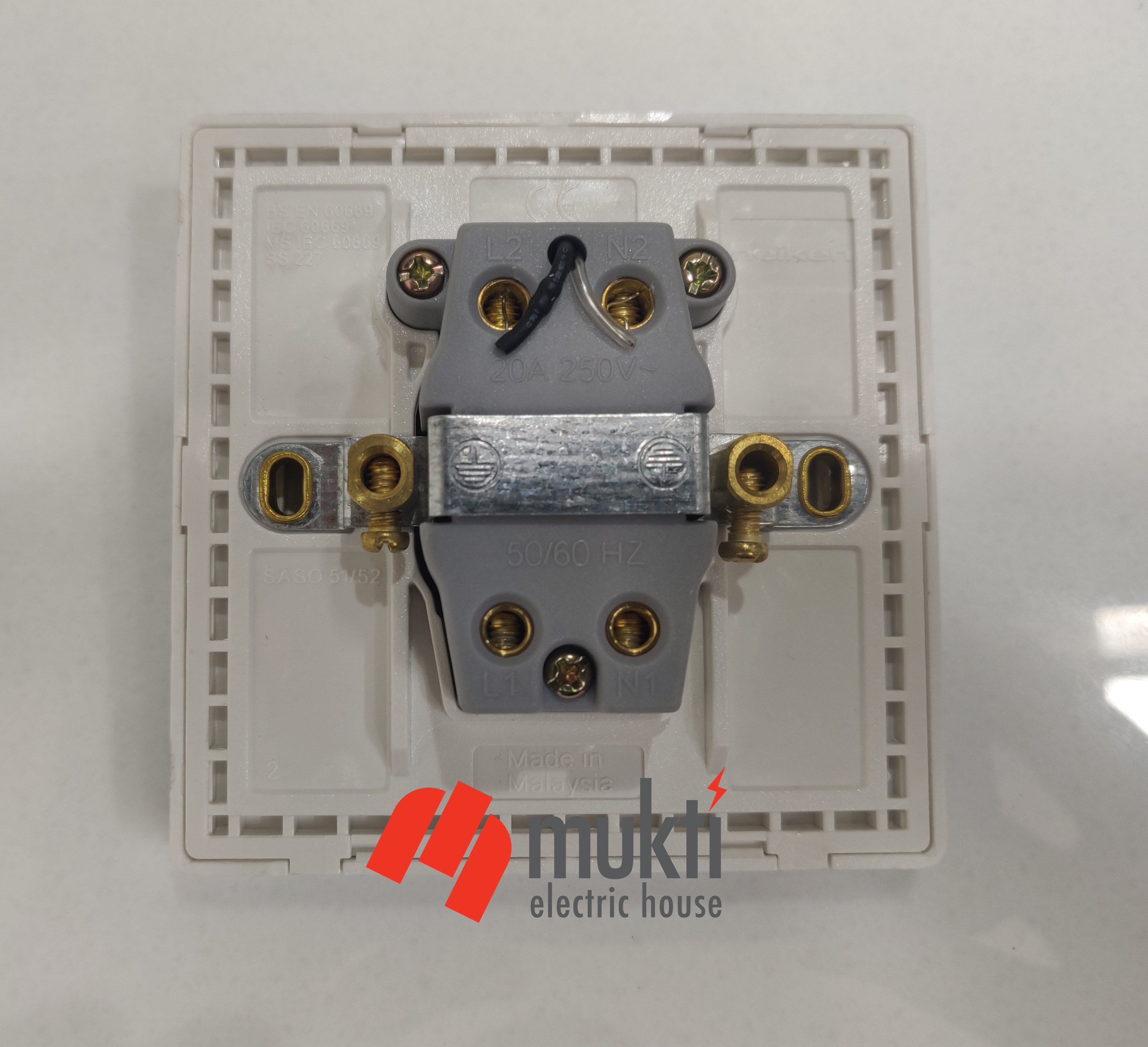 neiken Made in Malaysia DP 20A Socket with Switch Geyser Water Heater. 