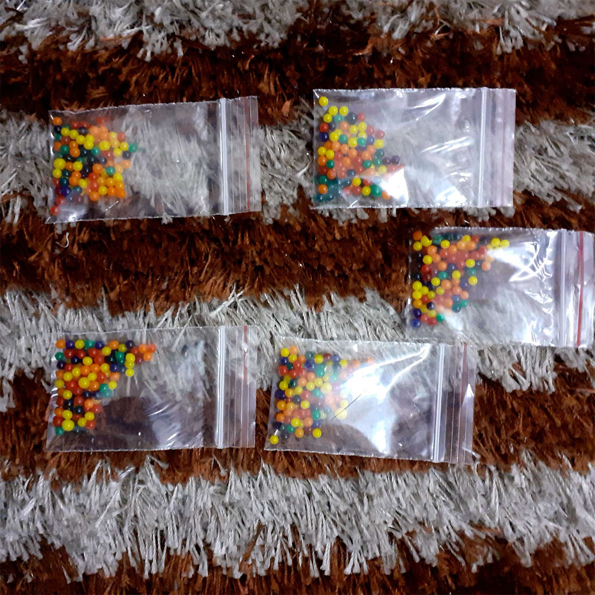 Magic Ball-5 packets Multicolor. 
