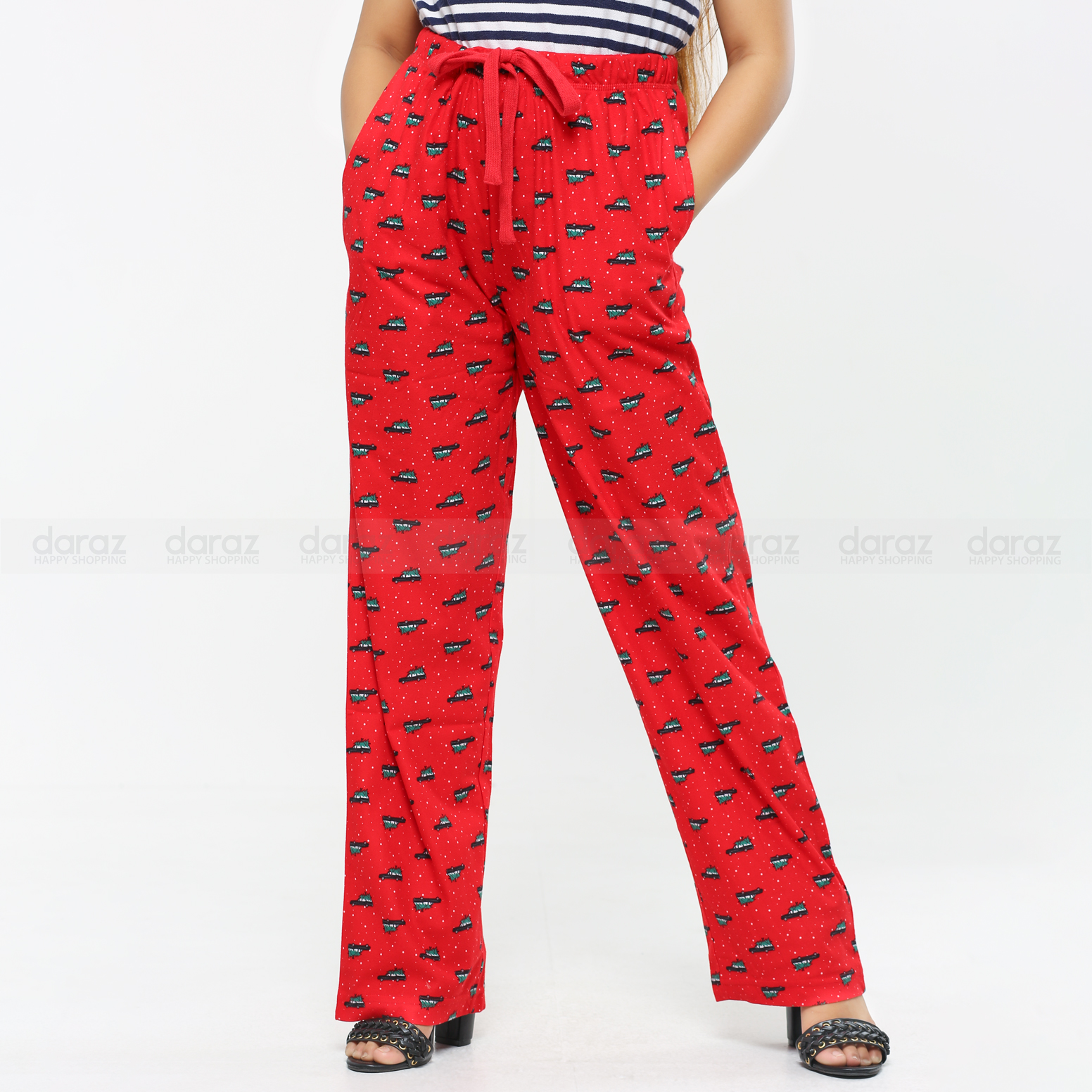 Multicolor Microfleece Plaid Lounge 
