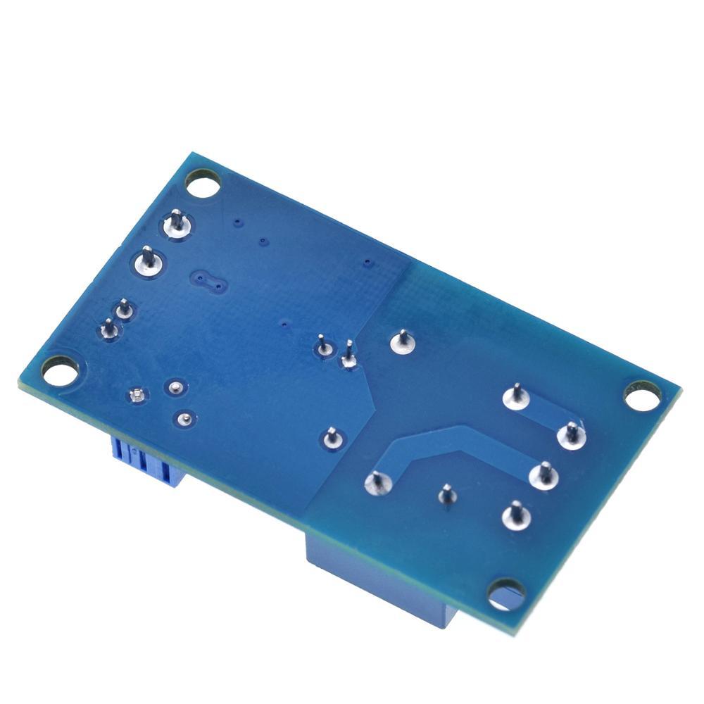 XH-M131 DC 5V / 12V Light Control Switch Photoresistor Relay Module Detection Sensor 10A brightness Automatic Control Module. 