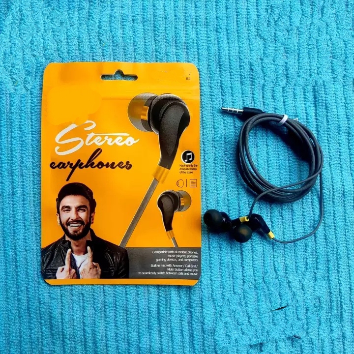 mobile earphone 3.5mm jack clear audio 
