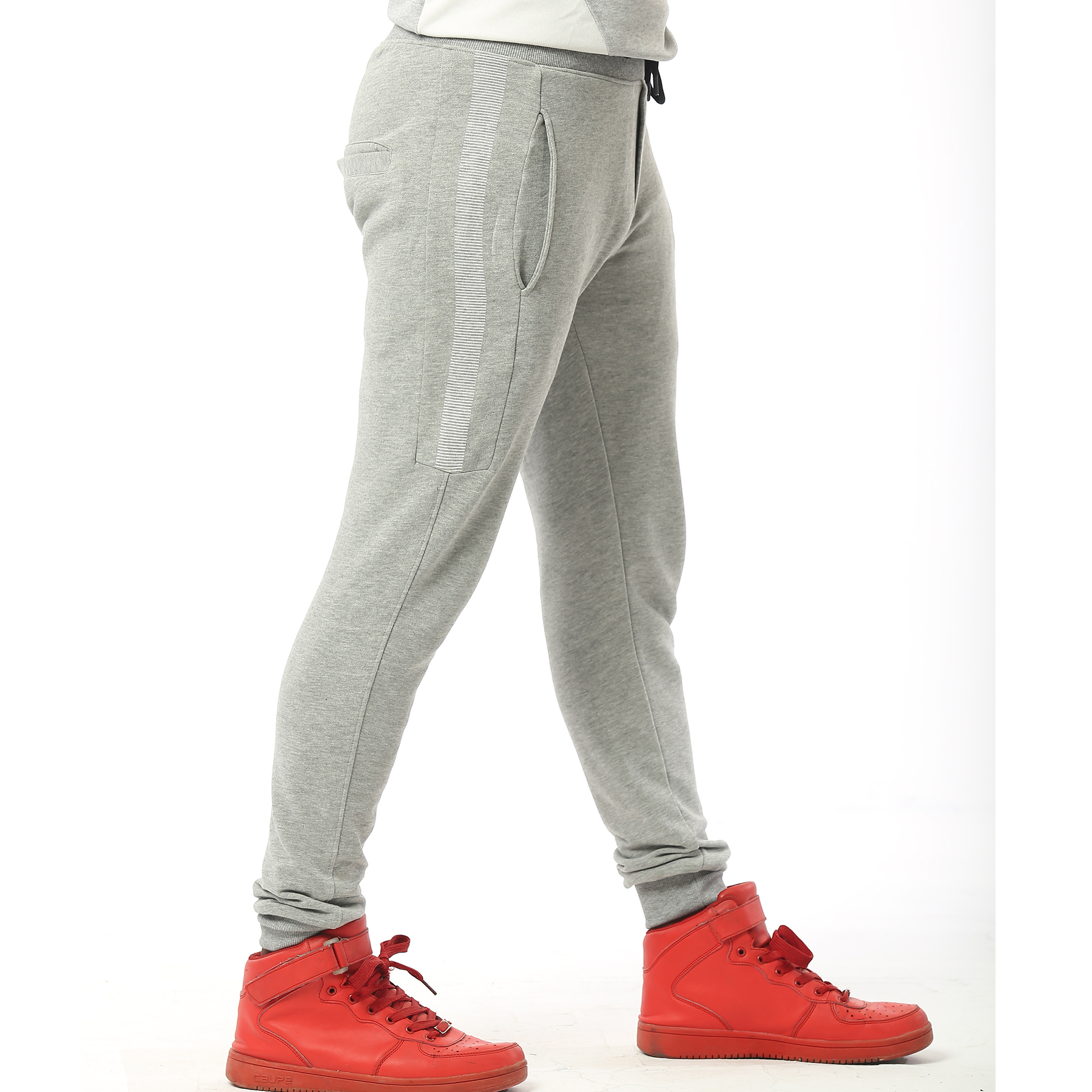 Shohure Gray color joggers - Joggers For Men. 
